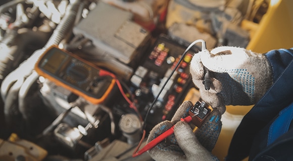 Auto electrical checking — Experienced Mechanics in Tamworth, NSW